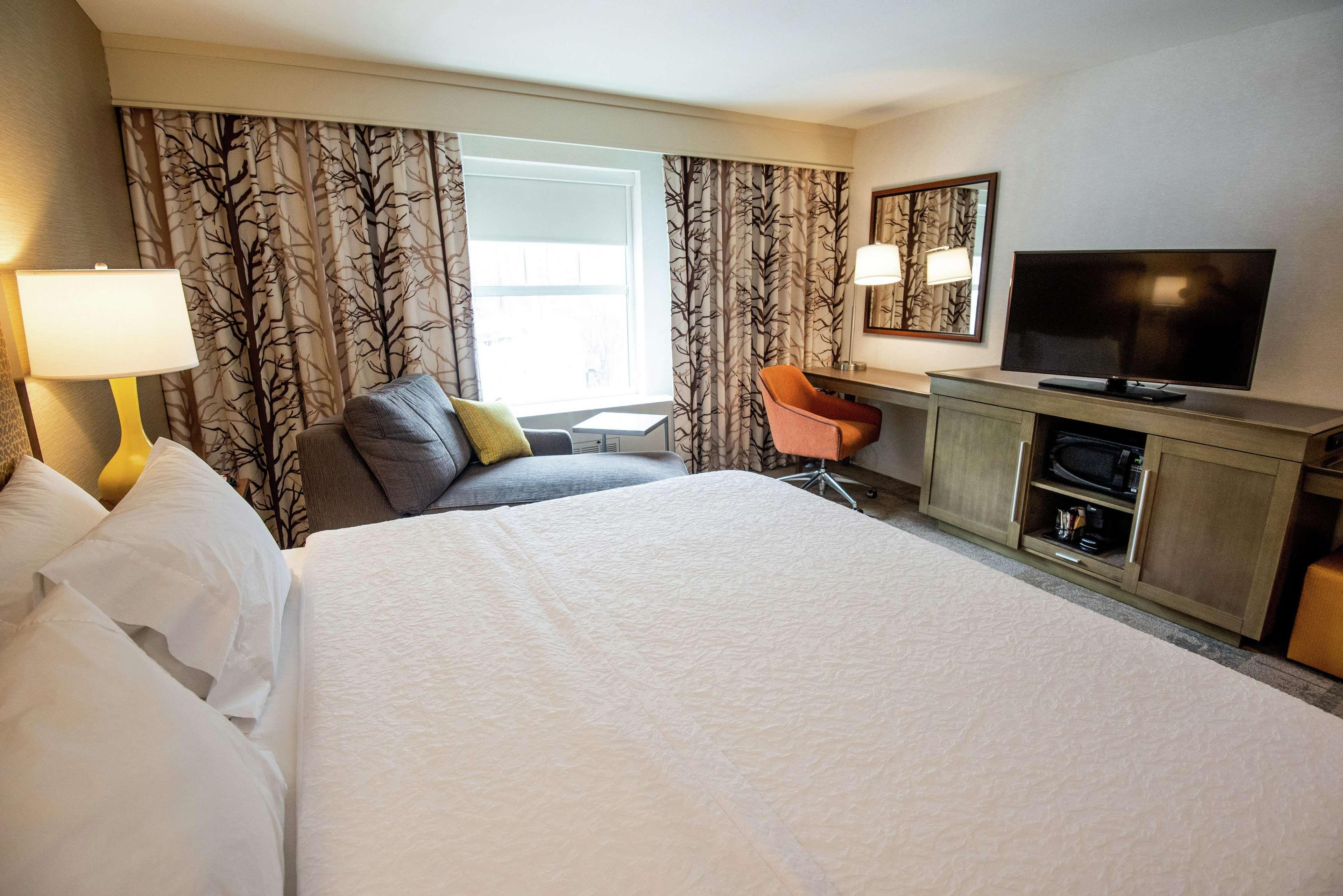Hampton Inn & Suites Manchester, Vt Esterno foto