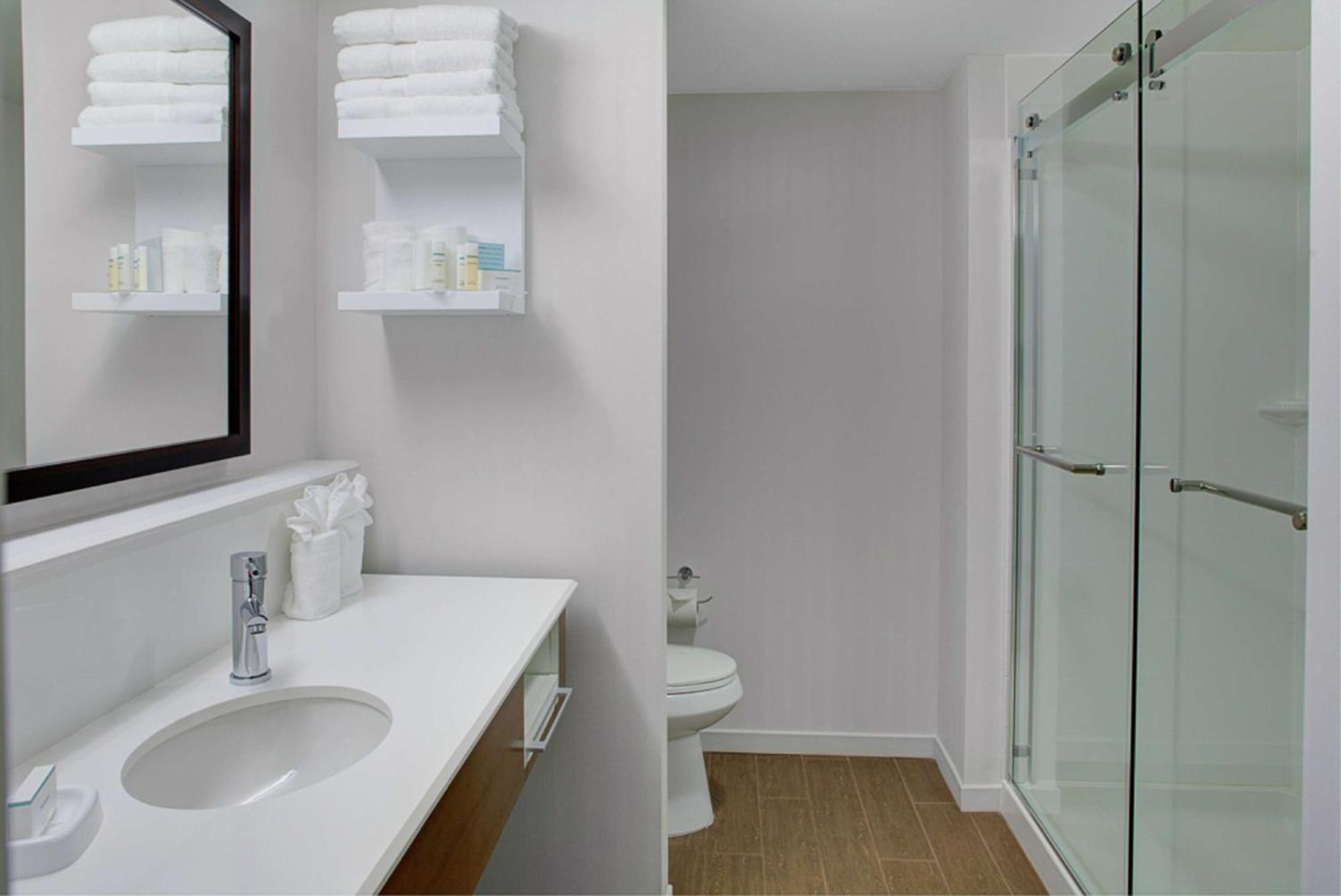 Hampton Inn & Suites Manchester, Vt Esterno foto