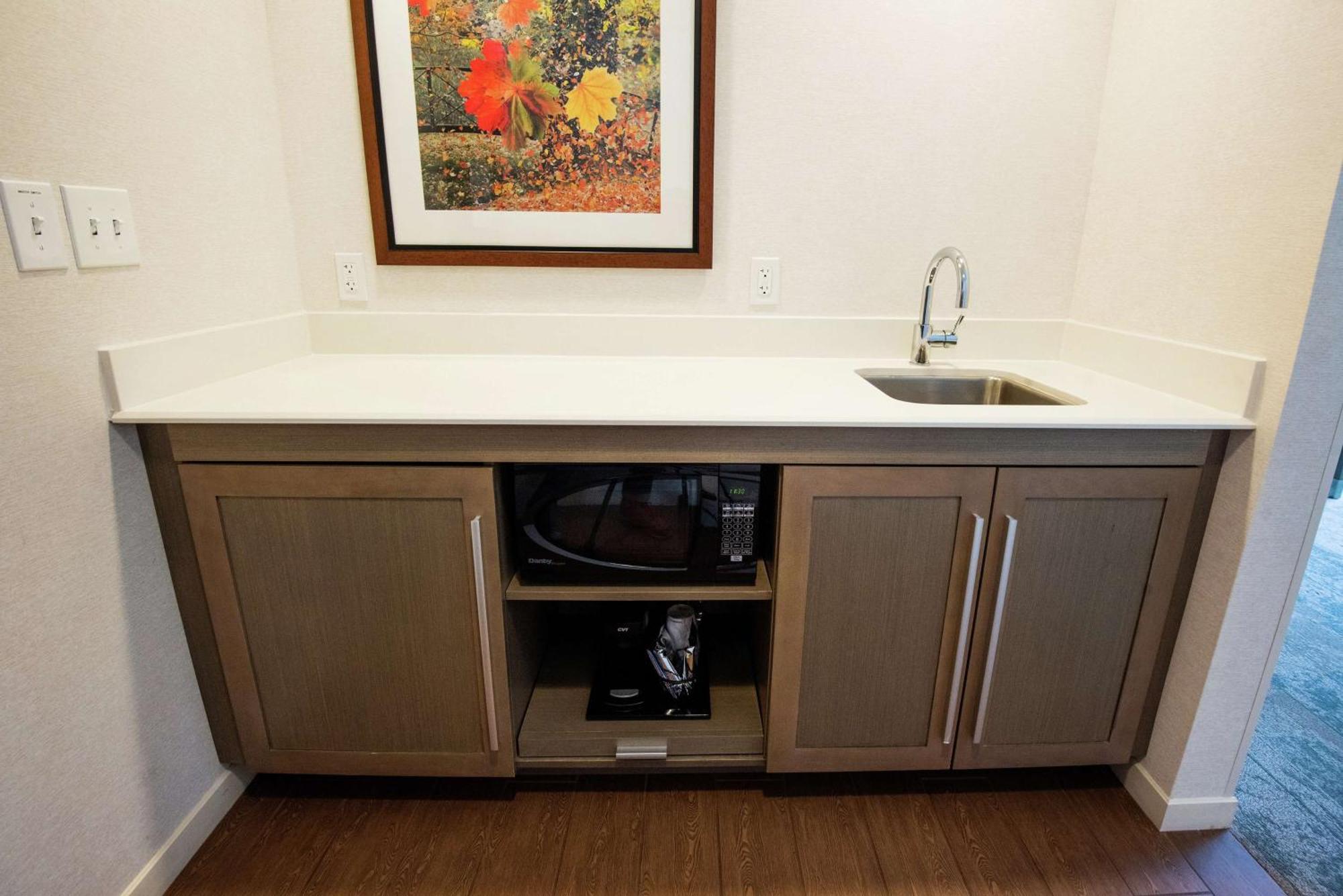 Hampton Inn & Suites Manchester, Vt Esterno foto