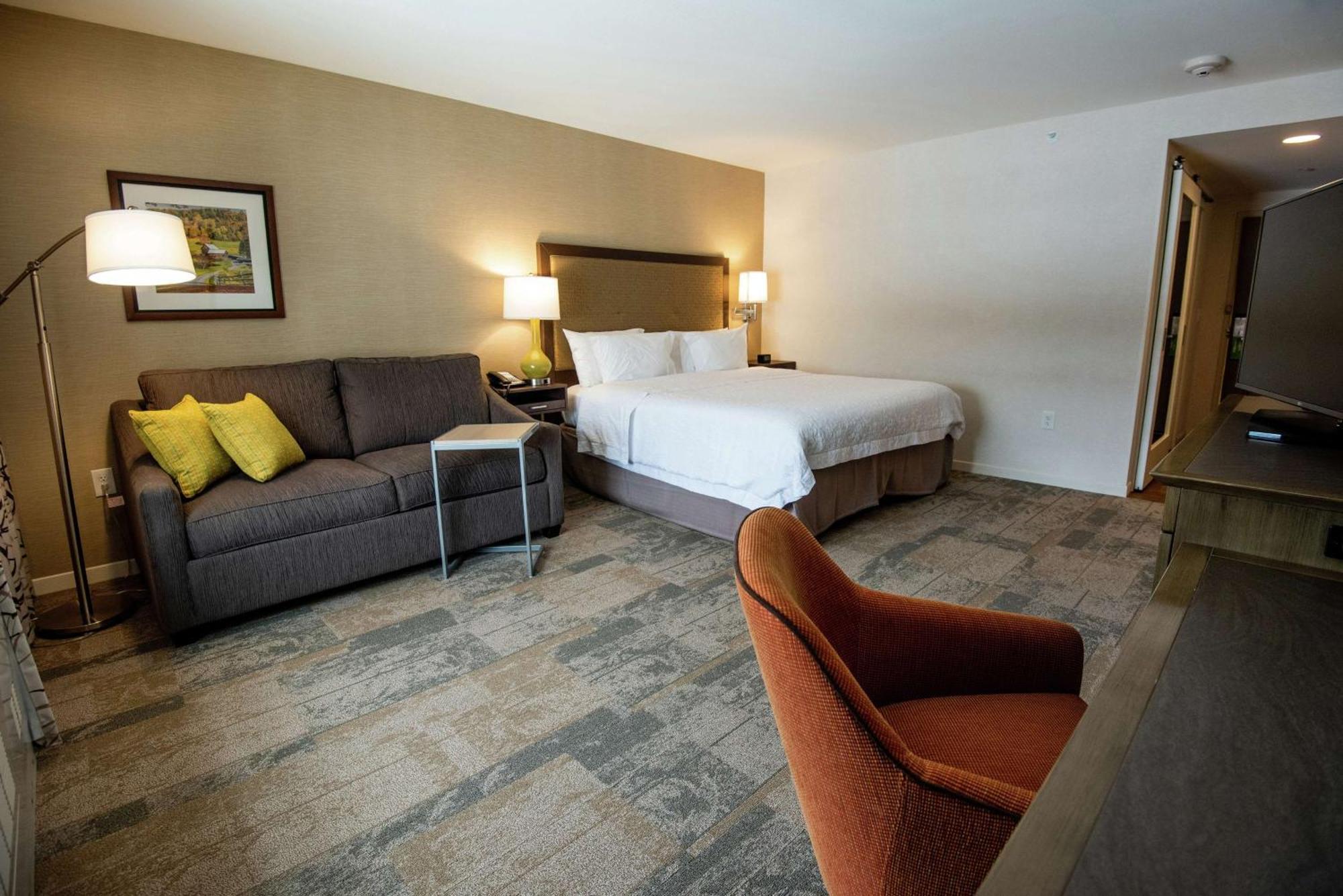Hampton Inn & Suites Manchester, Vt Esterno foto